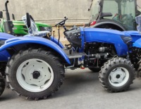 Tracteurs agricoles miniatures 4x4, 24 CV, diesel, quatre roues motrices, de marque chinoise Lovol, pour petites exploitations agricoles et jardins.