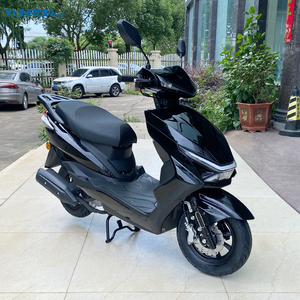 Scooter à essence M12 à moteur refroidi par air, carburateur, vitesse 65 km/h, freins à disque avant et arrière, cyclomoteur puissant pour adultes M12 - Vente chaude - Product Image 1