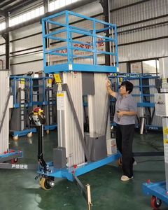 6-Meter pengangkat hidrolik kolom ganda, Platform kerja naik tinggi pengangkat gunting paduan aluminium baru dengan komponen Motor inti roda - Product Image 2