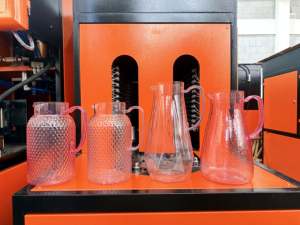 Máquina <span class=keywords><strong>de</strong></span> Moldeo por Soplado por Estiramiento <span class=keywords><strong>de</strong></span> 2 Cavidades para Teteras con Asa, Máquina <span class=keywords><strong>de</strong></span> Soplado <span class=keywords><strong>de</strong></span> PET Semiautomática - Product Image 6