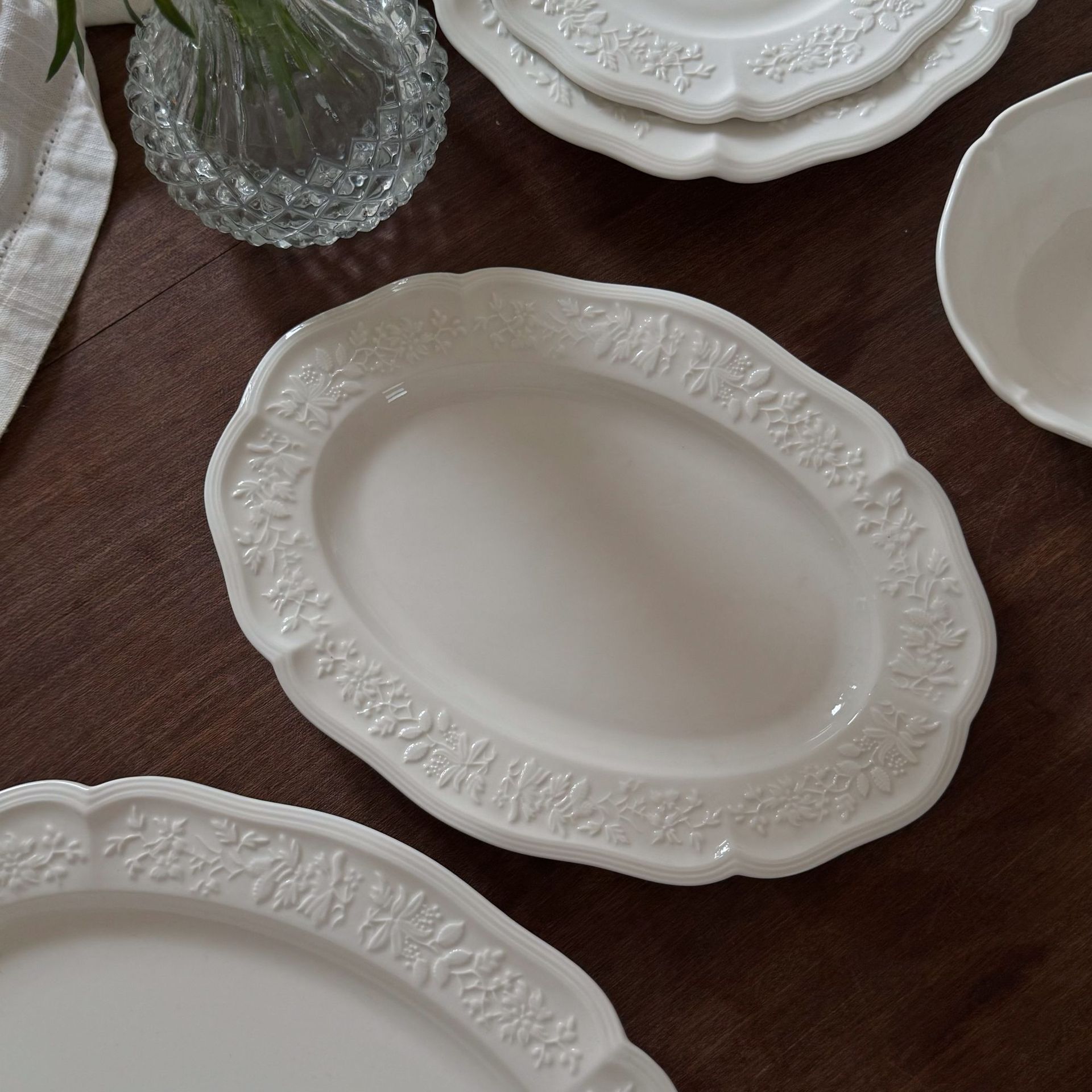 Blanc -Assiette ovale 10 pouces