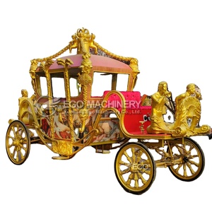 Sculpture de calèche royale électrique sans chevaux, calèche royale dorée de haute qualité à vendre - Product Image 1
