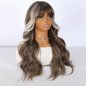 Nuova <span class=keywords><strong>parrucca</strong></span> ondulata <span class=keywords><strong>bianca</strong></span> lucida da 26 pollici, marrone dorato, con frangia femminile, resistente al calore, in fibra chimica, capelli lunghi, elegante Sm412-8 - Product Image 3