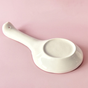 Soporte de cuchara de cerámica al por mayor, soporte de cuchara de porcelana de corazón rosa para el hogar, palillos de cerámica para Cocina - Product Image 5
