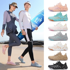 Chaussures aquatiques de style <span class=keywords><strong>Crocs</strong></span> à cinq doigts pour l'extérieur, légères, à séchage rapide, en EVA, pour la randonnée, l'escalade, les couples, la plage, la natation, la pêche - Product Image 1