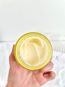 Godall Crema Sbiancante per la Cura della Pelle con Vitamina C Naturale Vegana, Rimuove le Macchie Scure Senza Effetti Collaterali - Product Image 4