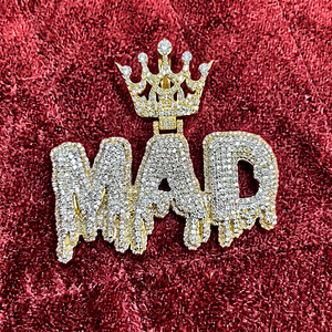 Pendentif Lettre MAD Couronne en Argent Sterling 925 Moissanite Micro-Pavé Style Hip Hop Unisexe Bijou de Fête - Product Image 1