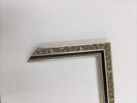 Moldura de Madera Sólida Negra y Plateada con Grabado Floral, Estilo Vintage para Cuadros Clásicos al Óleo