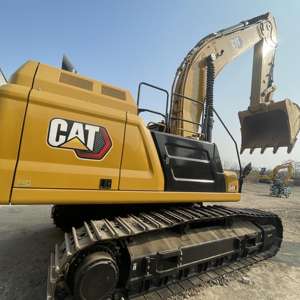 Potente Excavadora Usada Modelo 2023 con Capacidad de Cazo de 2.6m y Mínimo Desgaste para Instalación de Tuberías - Product Image 1