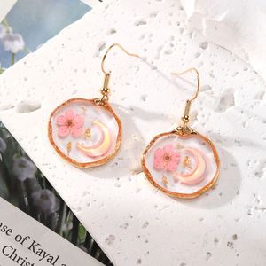 Elegantes Pendientes de Gancho con Flores de Cerezo en Varios Estilos, Pendientes Redondos con Mariposas y Flores Secas de Resina para Mujer, Regalo - Product Image 6