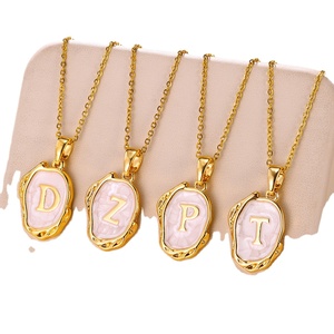 Wholesale18k Vàng 26 chữ cái Vòng cổ dầu thả ba chiều nhân vật Mặt dây chuyền kỳ nghỉ vỏ sò xương đòn Chuỗi vòng cổ - Product Image 1