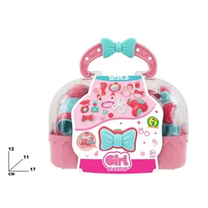 Ensemble de maquillage miniature en plastique pour filles avec accessoires pour enfants de 3 ans et plus Fabriqué en Italie - Product Image 1