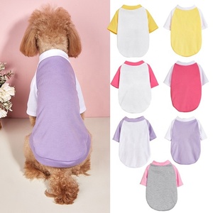 Kaus hewan peliharaan poliester yang dapat disesuaikan dengan huruf Selamat Ulang Tahun cetak pakaian musim panas untuk anjing dengan berbagai warna Lengan - Product Image 1