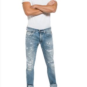 Nouveau design de jeans déchirés, pantalons en denim pour hommes, vente en gros de jeans bleus pas chers - Product Image 1