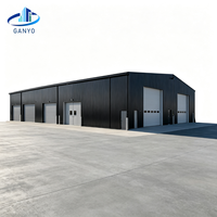 Entrepôt à structure métallique pour cour, avec portique, préfabriqué, design moderne, fournisseur OEM personnalisé Ganyo
