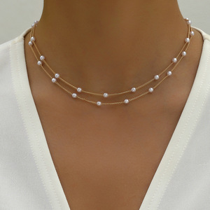 Commerce électronique transfrontalier européen et américain, divers styles de colliers en fausses perles simples et polyvalents de style ins. - Product Image 1