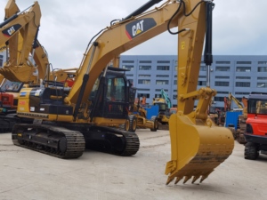 รถขุดตีนตะขาบ CAT 320D สภาพดี ใช้งานน้อย พร้อมบุ้งขุด  เครื่องจักรก่อสร้างมือสอง - Product Image 6