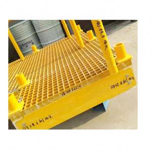 Plancher composite en fibre de verre antidérapant pour trottoir - Product Image 3