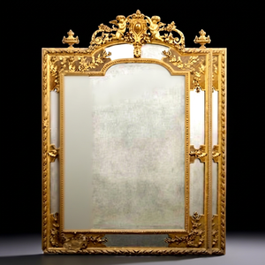 Elegante Espejo de Pared con Marco de Madera Pulida Ecológica, Diseño Clásico con Imitación de Tallado Antiguo en Color Dorado para el Hogar - Product Image 1