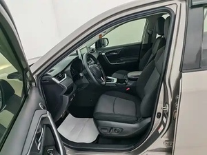 Voiture d'occasion T-oyota RAV4 Rongfang modèle 2020 2.0L CVT à deux roues motrices édition Fashion essence cinq portes cinq places SUV - Product Image 5