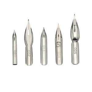 <span class=keywords><strong>Pennini</strong></span> <span class=keywords><strong>per</strong></span> <span class=keywords><strong>Calligrafia</strong></span> in Plastica HY con Punta in Acciaio Inossidabile <span class=keywords><strong>per</strong></span> Penne ad Immersione, Arte, Fumetti, Schizzi - Confezione Regalo <span class=keywords><strong>per</strong></span> Studenti e Uso Finanziario - Product Image 1