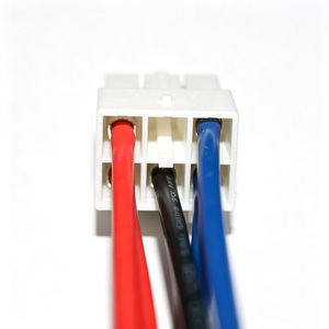 Faisceau de câbles personnalisé avec connecteur Molex 5557 4,<span class=keywords><strong>2</strong></span> mm et câble épais haute résistance pour batterie Li-ion et éclairage LED haute puissance - Product Image 3