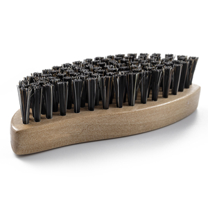 Cepillo con mango de madera en forma de S LB-004 - Nylon de alta densidad/Cerdas naturales con tecnología de perforación y mechones, curva ergonómica para coche - Product Image 2