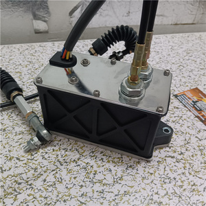 Suku Cadang Mesin Konstruksi <span class=keywords><strong>Motor</strong></span> <span class=keywords><strong>Throttle</strong></span> 2 Kabel <span class=keywords><strong>7</strong></span> Pin Kawat 247-5212 2475212 untuk Mesin CAT 3066 <span class=keywords><strong>Excavator</strong></span> E320C E320D - Product Image 3