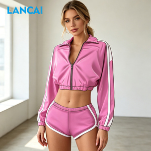 Ensemble 2 pièces pour femme LANCAI : veste courte zippée et short taille haute, style streetwear sportif bicolore - Product Image 3