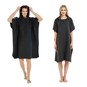 China Großhandel One Size Fit Alle Mikro faser Bad Wickel Robe Paar Surf Poncho Handtuch Mit Kapuze