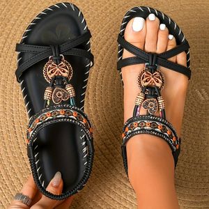 Plus Size Open Toe Outdoor Beach <b>Sandals</b> Flat Flower Rhinestone Breathable Summer Features Wholesale Roman <b>Sandals</b> for <b>Women</b> - Product Image 2