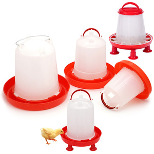 Fontaine à eau et système d'alimentation automatiques pour poulets, 1,5 L, 3 L, 5 L, avec seau et bouteille d'eau pour poulets – Vente en gros - Product Image 1