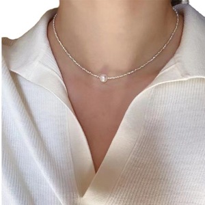 Collar de Doble Capa de Perlas Naturales de Agua Dulce de Alta Gama para Mujer, Cadena para Clavícula, Estilo Nicho - Product Image 5