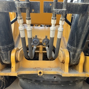 รถขุดมือสอง 320D2 ขนาด 20 ตัน คุณภาพสูง ราคาประหยัด พร้อมมอเตอร์ ปั๊ม เกียร์บ็อกซ์ และชุดเกียร์ สำหรับงานก่อสร้าง - Product Image 5