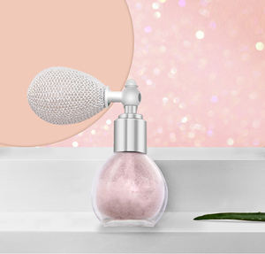 Best Selling 4 Colors Highlight Glitter Powder Lasting <b>Waterproof</b> Highlight Brightening Loose Powder <b>Spray</b> Cosmetics - Product Image 2