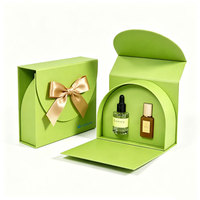 Boîte cadeau cosmétique arquée pour 2 flacons en verre, présentoir de vente au détail, service OEM, commande en gros, parfum portable