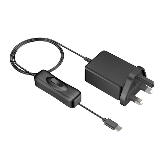 The Guangdong Shenzhen Manufacturer Usb-c 18w Power Adapter With UK Plug