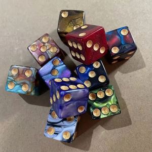 Dado Acrílico D6 de 6 Caras con Patrón de Perlas de Dos Colores de 16 mm para Juegos RPG - Product Image 4