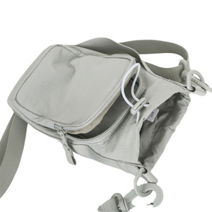 Tas Selempang Botol Air Olahraga Lari Gym Custom Drawstring Adjustable Nylon, Kantong Pembawa Botol dengan Tali Bahu - Product Image 5