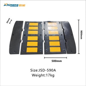 Резиновый лежачий полицейский/ограничитель скорости 500*900*50 мм для снижения скорости на дорогах - Product Image 1