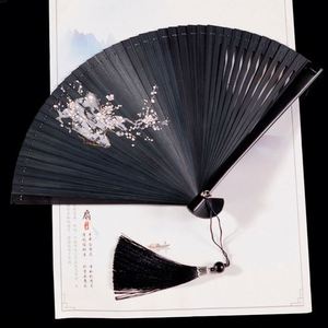 Mini-ventilateur portatif en bambou de 16 cm et 18 cm avec logo gravé personnalisé, artisanat en bambou massif de petite taille - Product Image 5