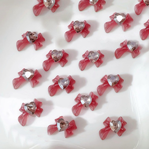 Offre Spéciale 10 pièces amour cristaux diamant résine pièces ongles Art breloques coeur arc noeud 3D ongles décoration Flatback strass - Product Image 2