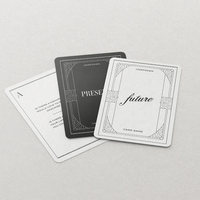 Cartes de jeu en papier personnalisées de haute qualité et ensemble de jeux de cartes personnalisés avec boîte cadeau pour les magasins