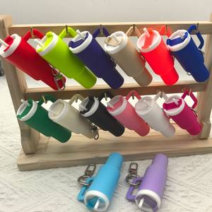 Llavero con Colgante de Vaso Mini, para Guardar Lápiz Labial, Llavero para Mochila, Colgante de Vaso con Borla para Regalo - Product Image 1