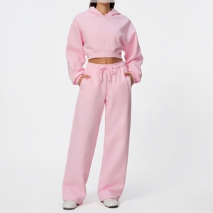 Nouvel ensemble de survêtement polaire doublé pour femme, décontracté et ample, avec <span class=keywords><strong>cardigan</strong></span> zippé à capuche et pantalon court, idéal pour le sport et le fitness - Product Image 1