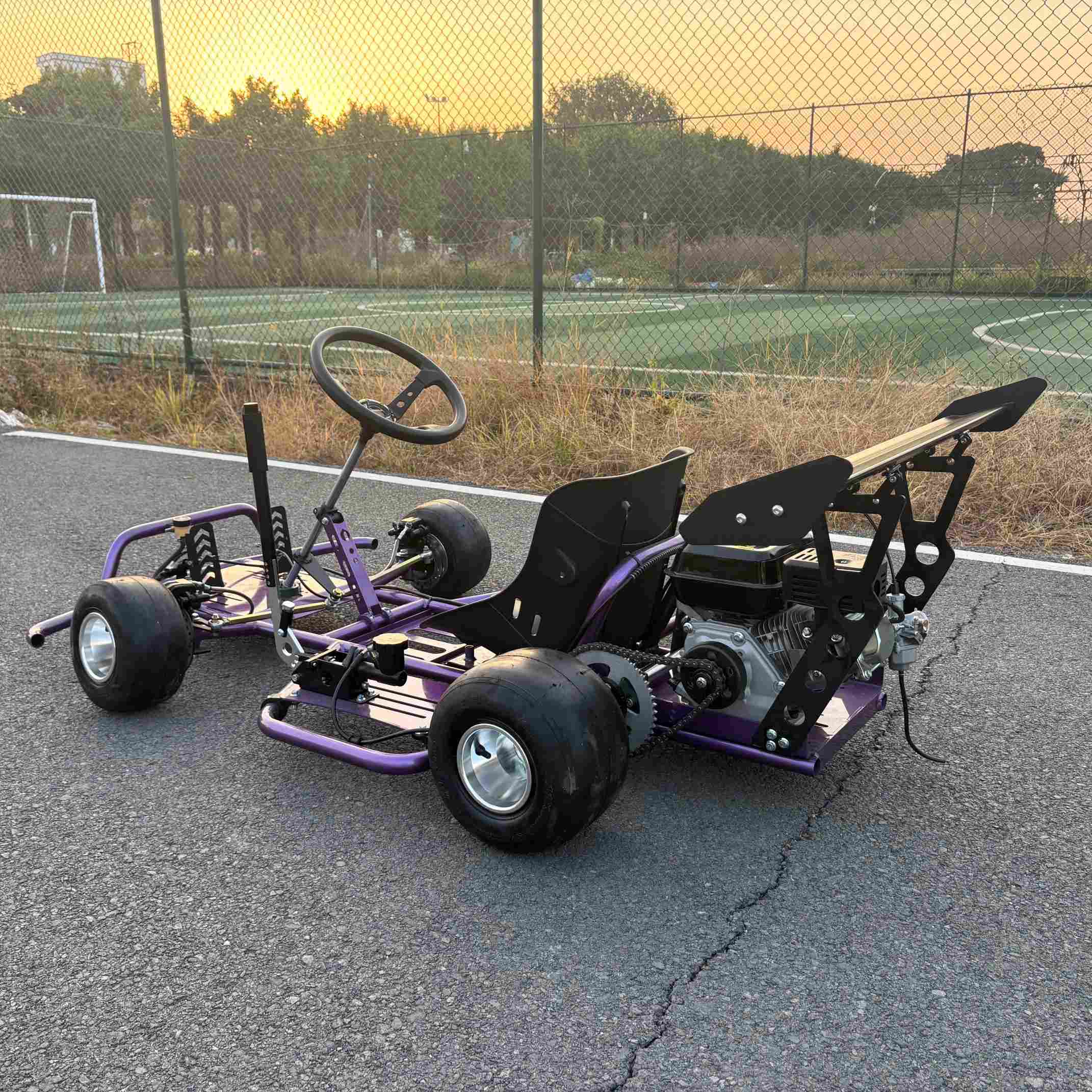 ライセンス&子供のための現実的な2人乗りペダルカー -Alibaba.com ライセンス&子供のための現実的な2人乗りペダルカー -Alibaba.com