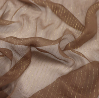 Tissu GGT froissé en lurex métallique soyeux de qualité supérieure, doux au toucher, avec lignes dorées et argentées, personnalisable en grande quantité pour vêtements féminins