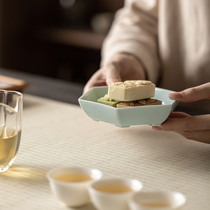 <b>Ceramic</b> Tea And Snack <b>Plate</b> Irregular Shape Porcelain Wedding Fruit Platter Home Use Creative Chinese Style - Product Image 4