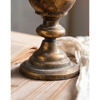 Vase rétro français fait à la main en métal Arrangement floral de luxe Vase décoratif pour la maison en gros