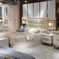 Ensemble de chambre à coucher Royal Furniture avec armoire à miroir de luxe, lit queen-size en pin antique doré, panneau moderne, lit moelleux, 10 ensembles, 5 ans